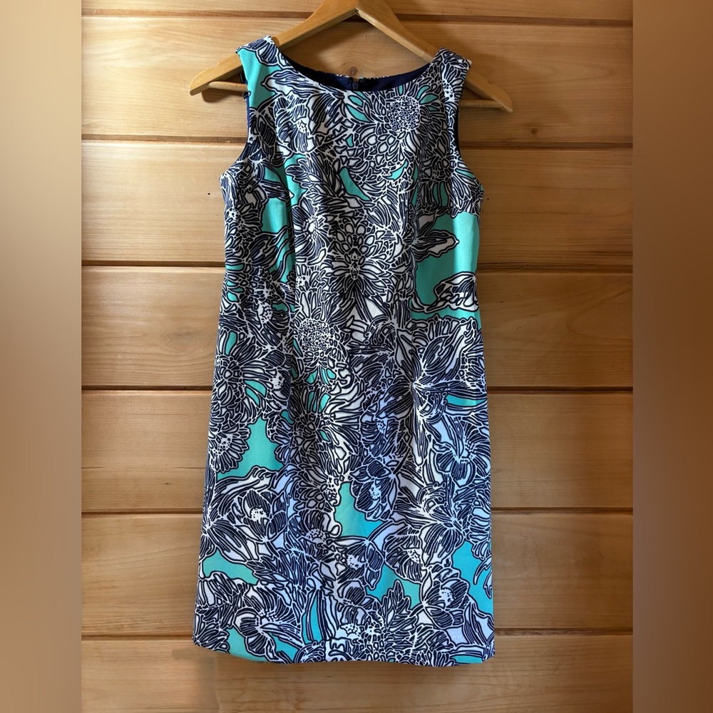 Amanda Lane Floral Mini Dress - Teal and Navy Blue. Size 2P